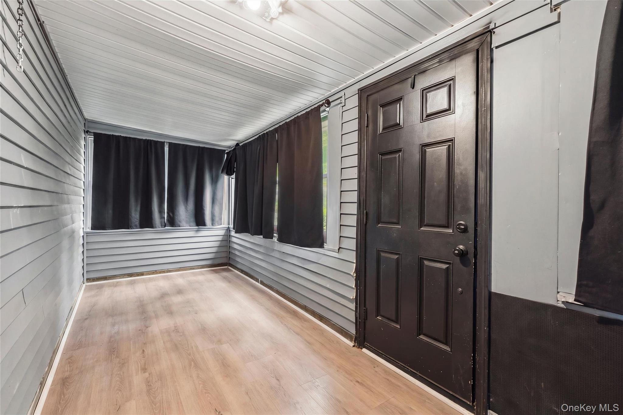 30 Glenwood Avenue Property Photo 5