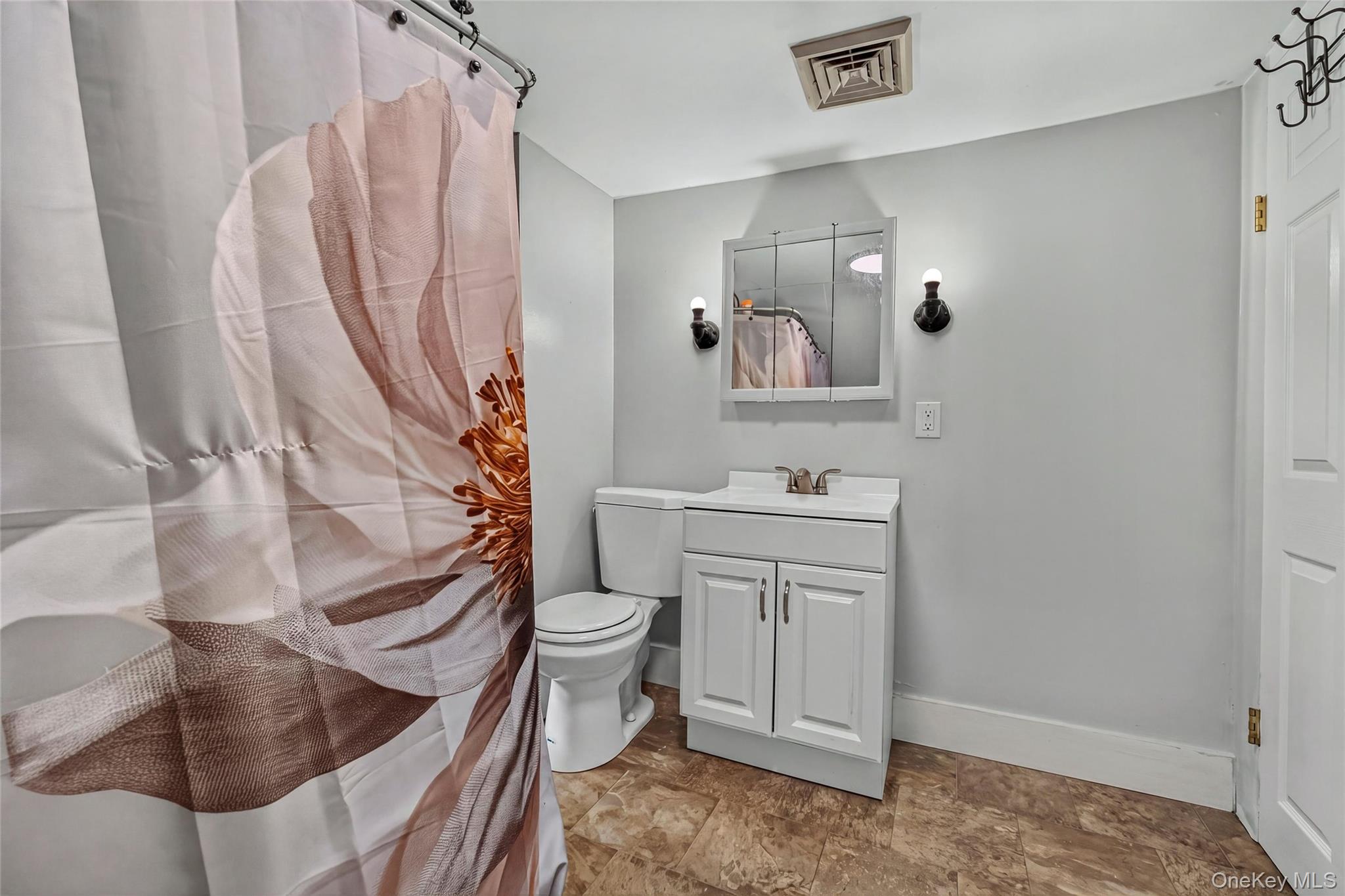 30 Glenwood Avenue Property Photo 27