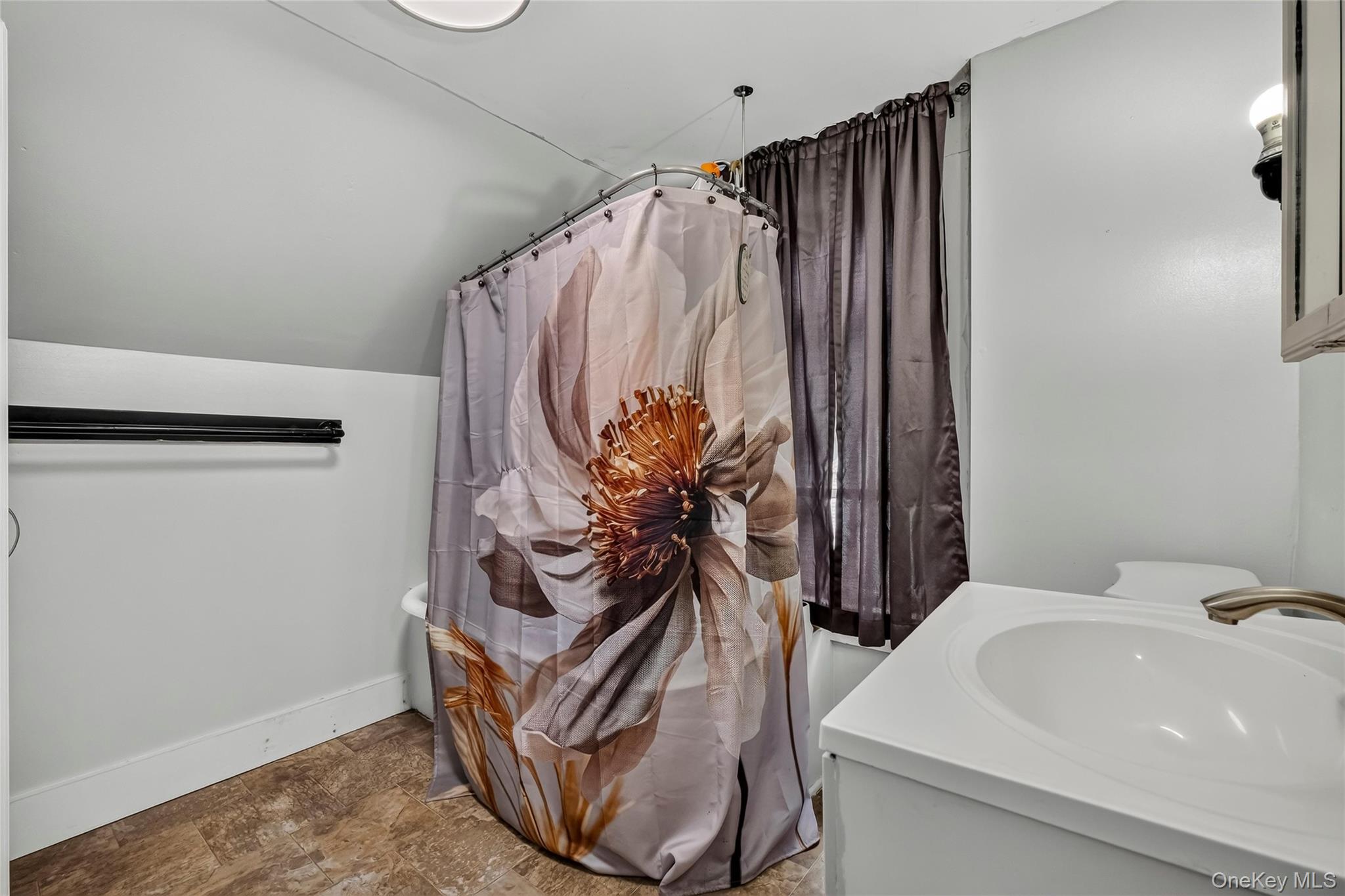 30 Glenwood Avenue Property Photo 29