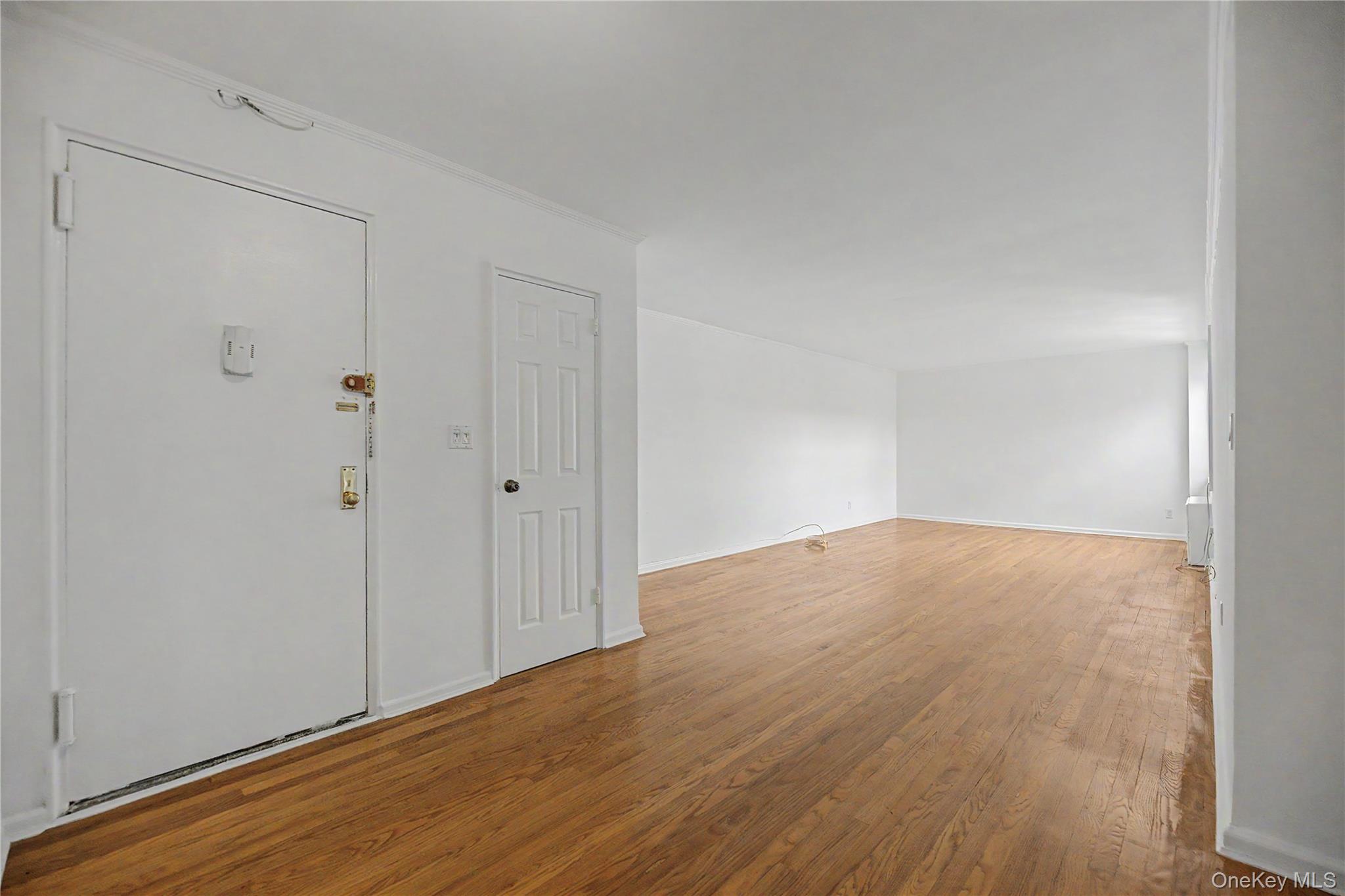 1234 Midland Avenue 6e Property Photo 6