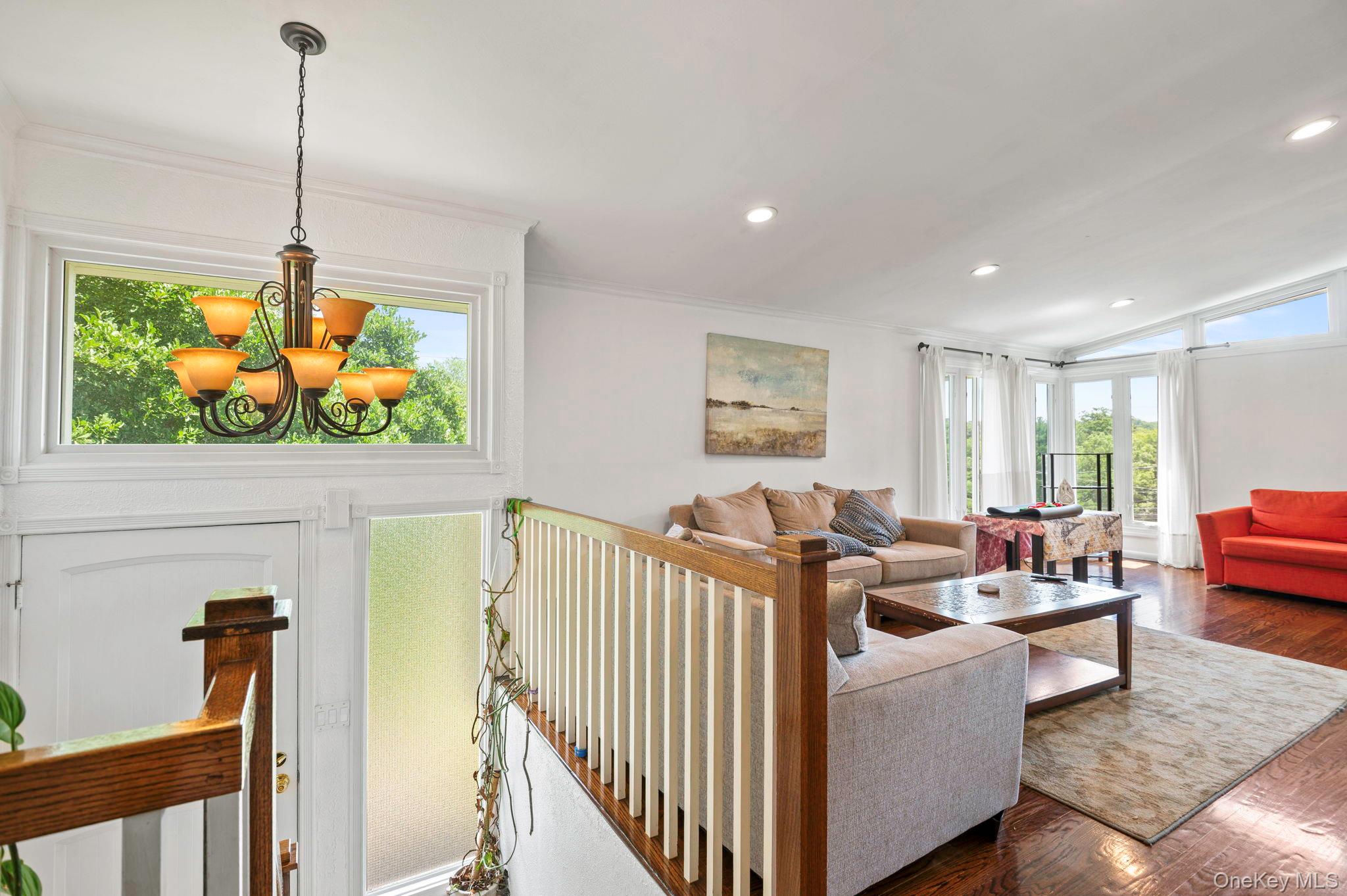 25 Ackerman Avenue Property Photo 4