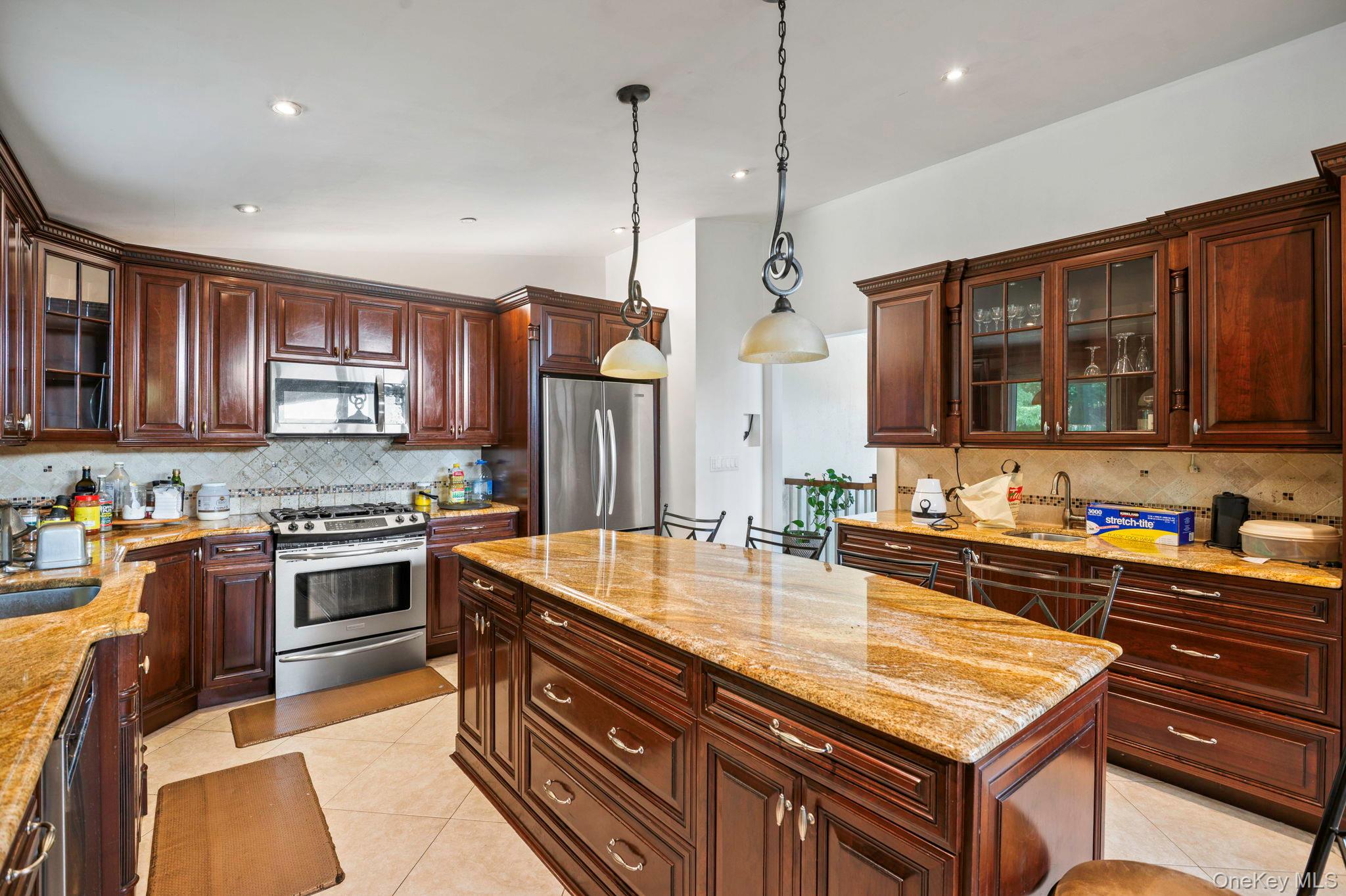 25 Ackerman Avenue Property Photo 14