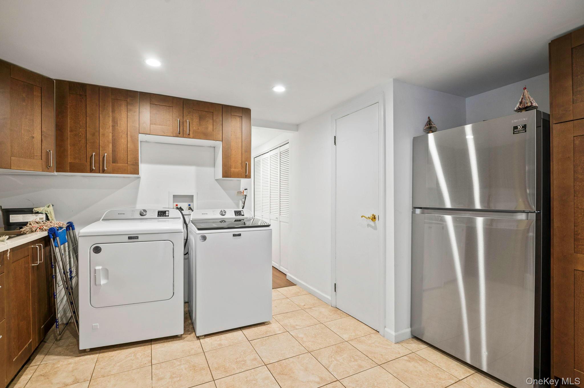 25 Ackerman Avenue Property Photo 26