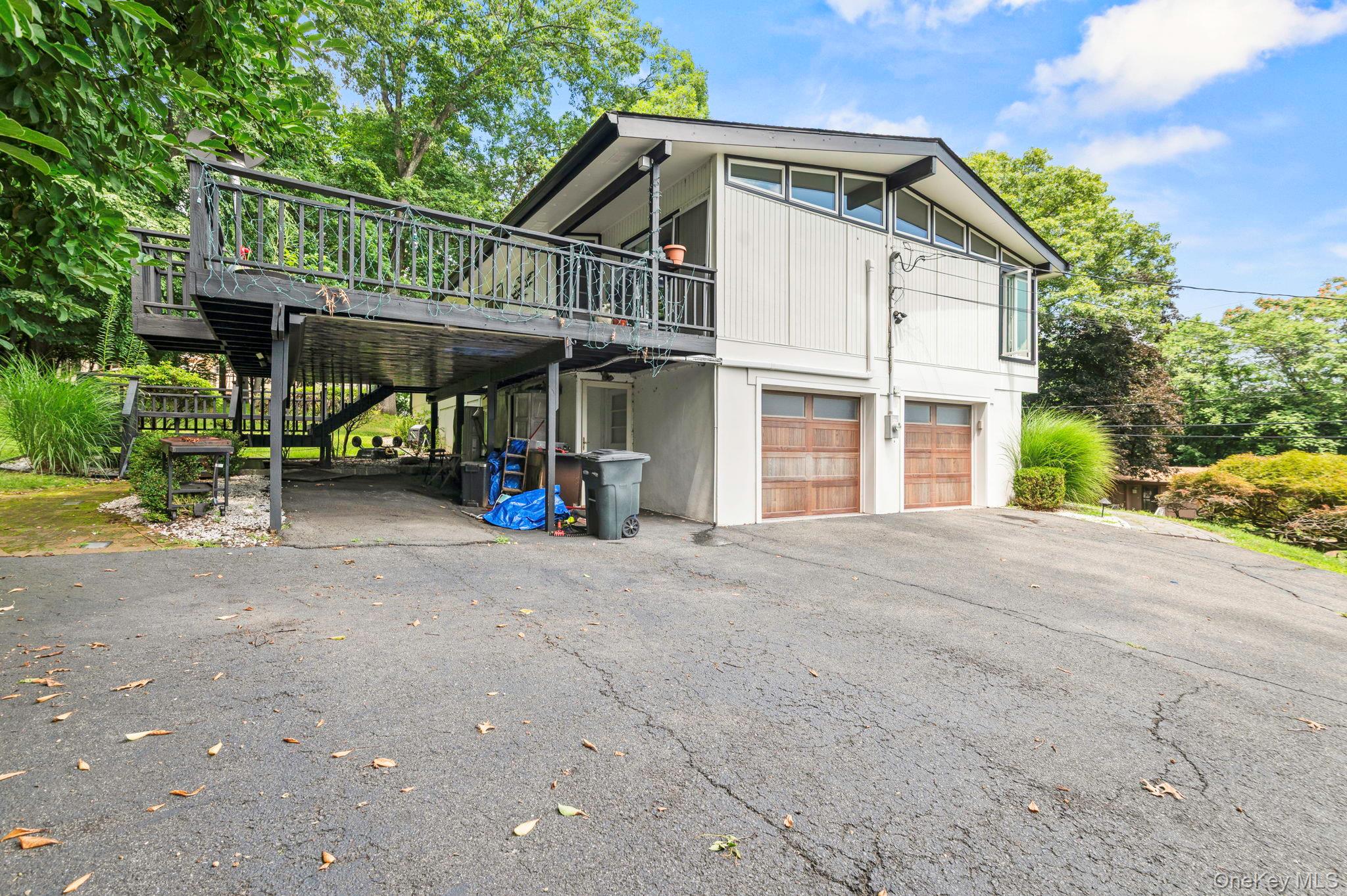 25 Ackerman Avenue Property Photo 31