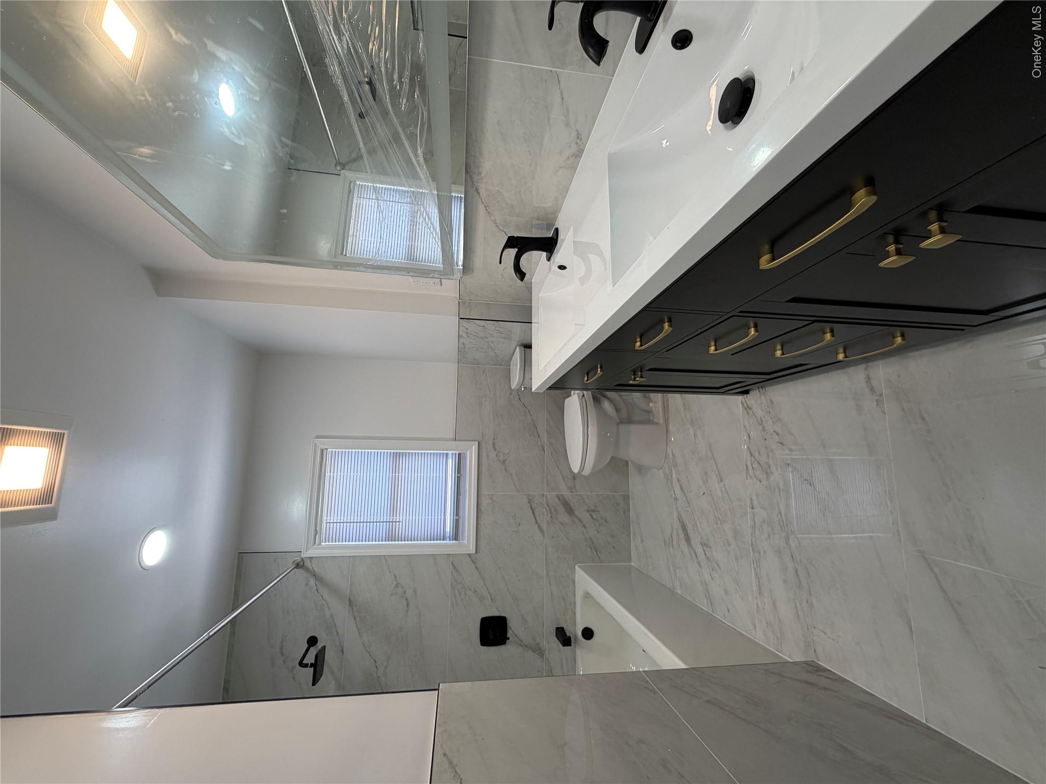 21 Cochran Place Property Photo 4