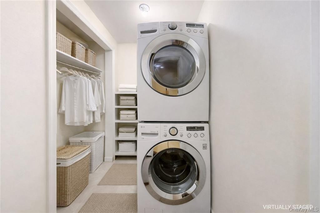 1830 Bath Avenue 102 Property Photo 5