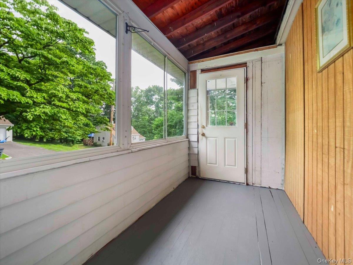 7 Hillaire Place Property Photo 5