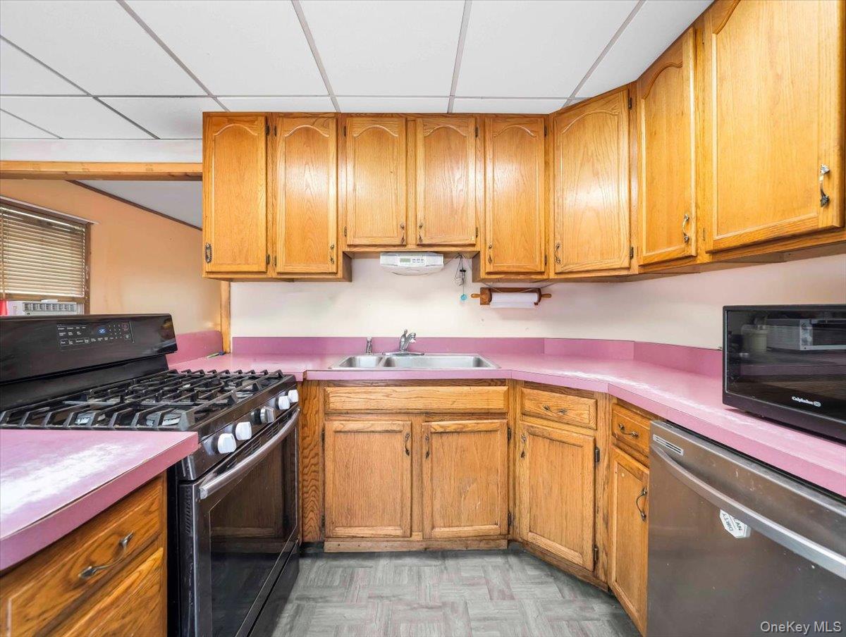 7 Hillaire Place Property Photo 15