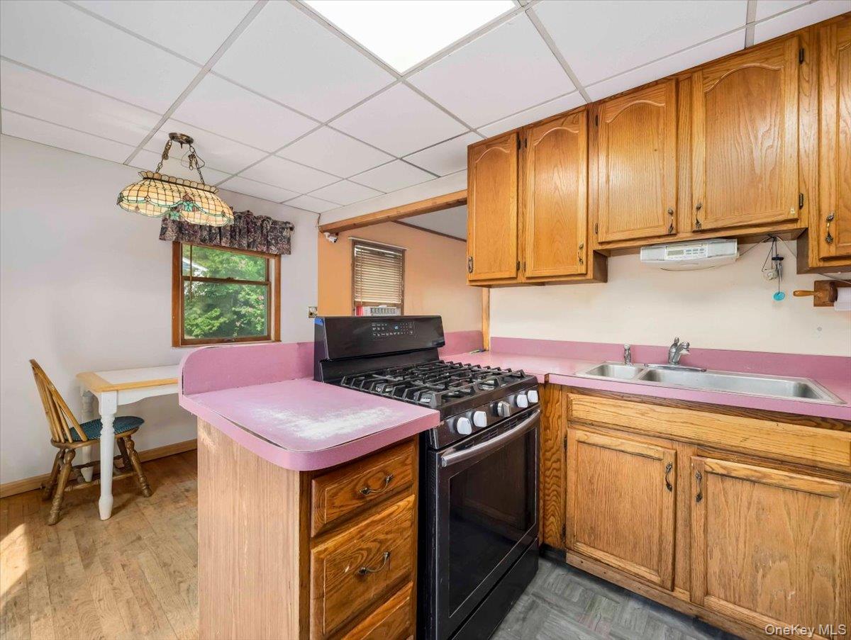 7 Hillaire Place Property Photo 16