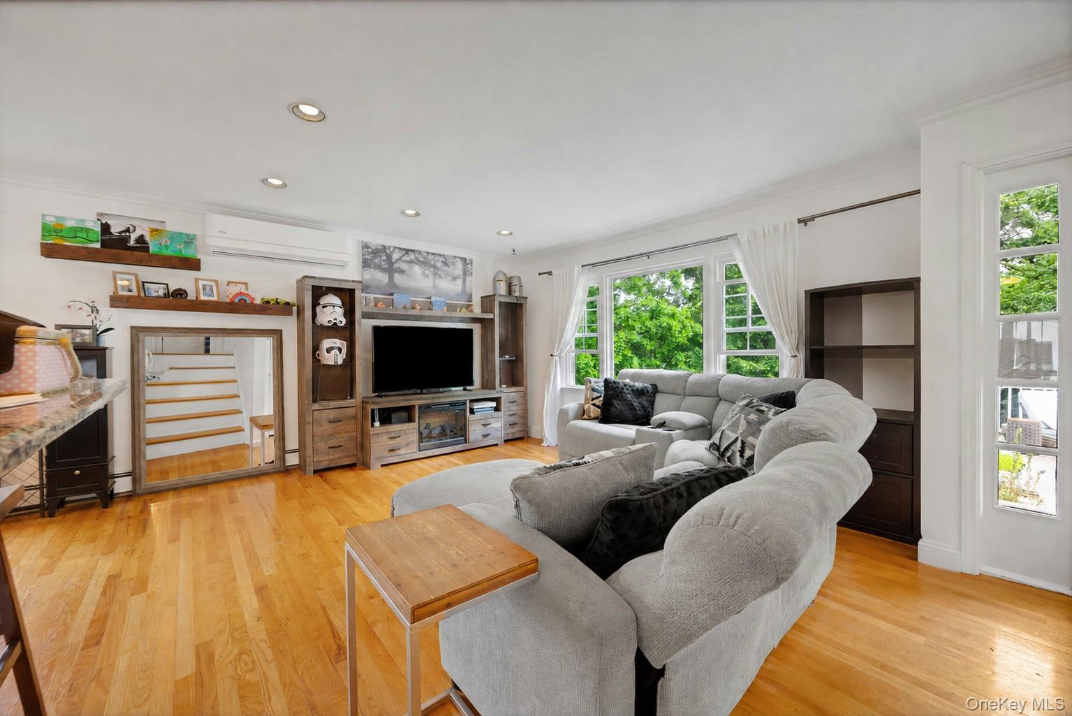 18 Valley Drive Property Photo 2
