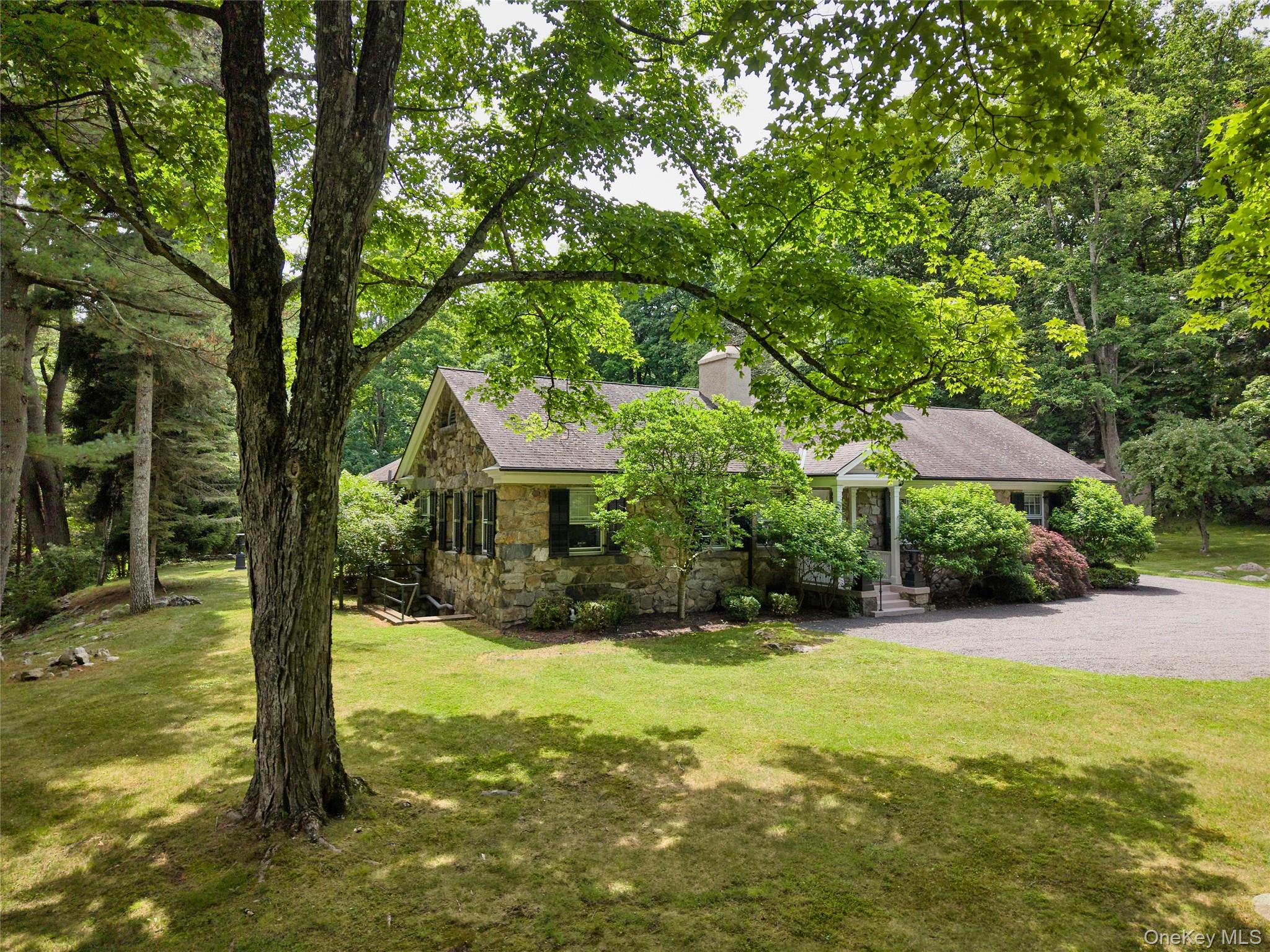 55 Mountain Farm Road Property Photo 1