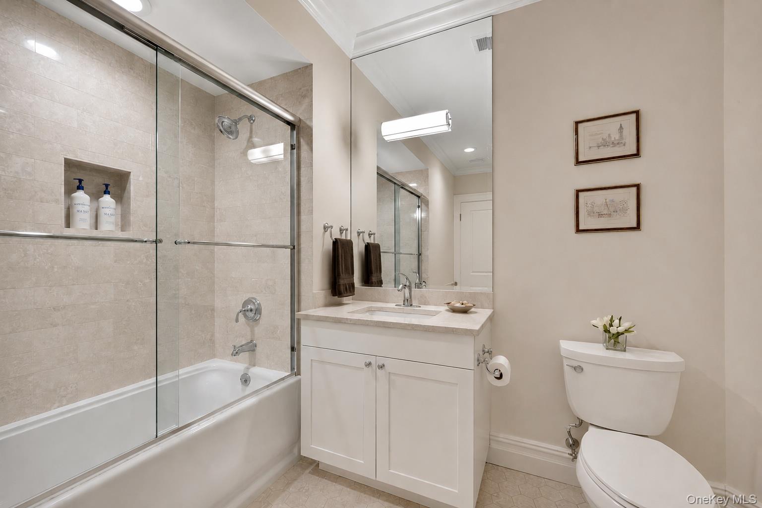 143 W Main Street Property Photo 5
