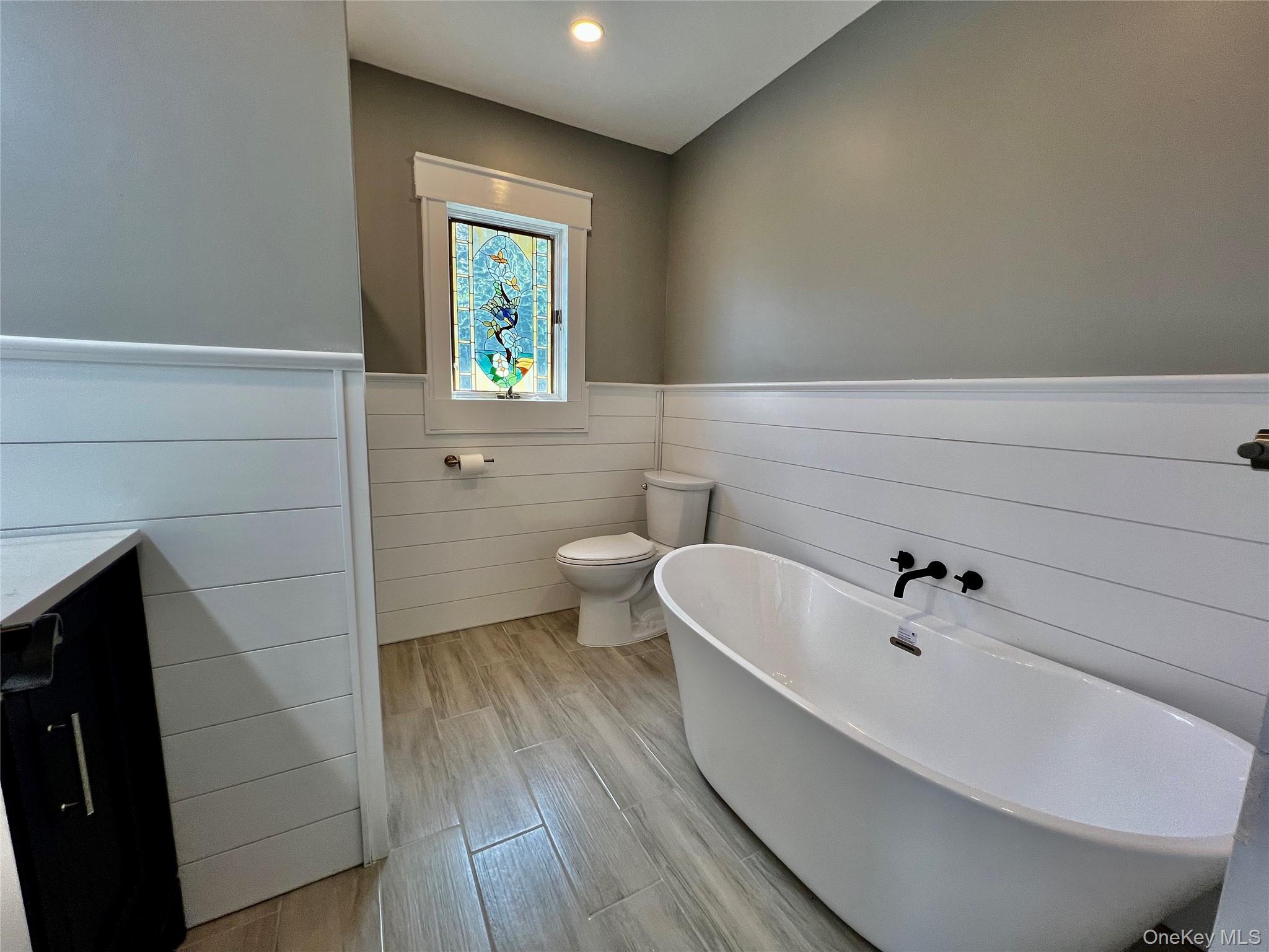 50 E Saint Marks Place Property Photo 14