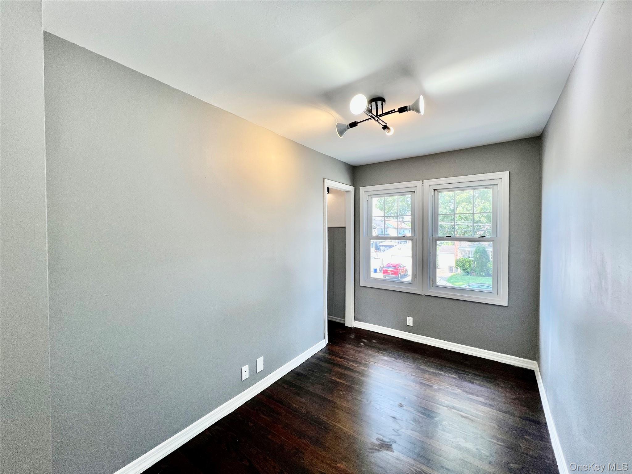 50 E Saint Marks Place Property Photo 18