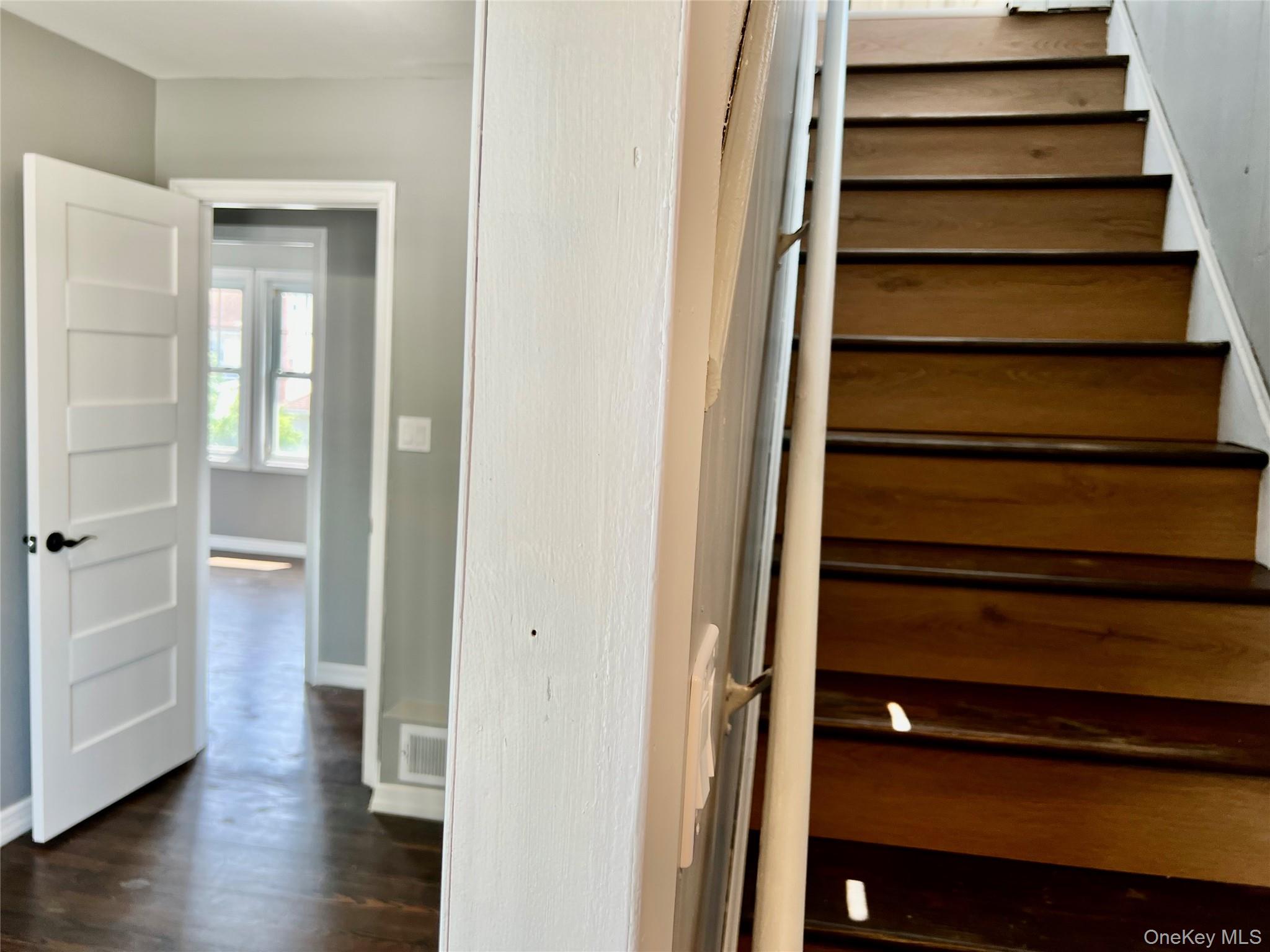 50 E Saint Marks Place Property Photo 19