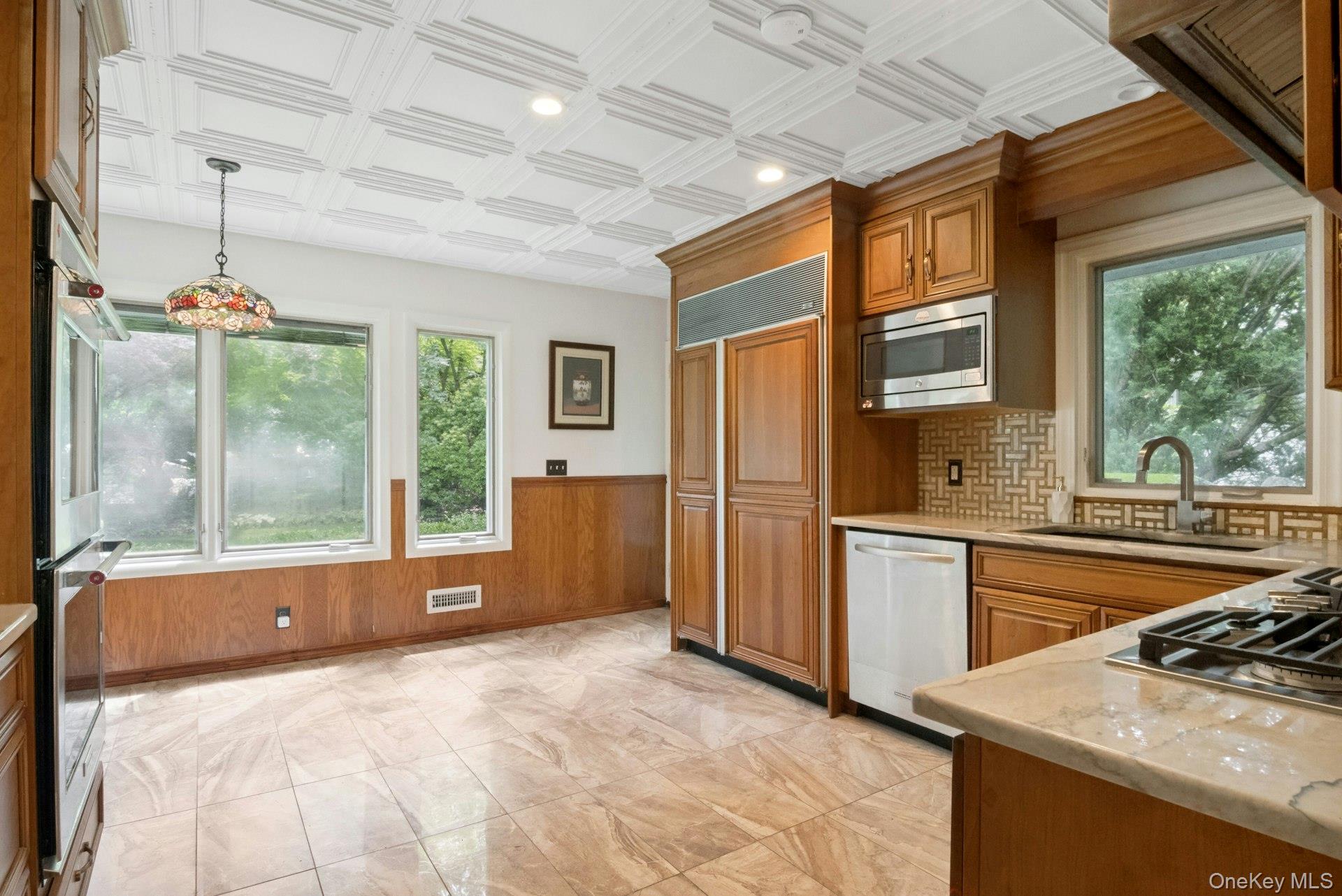 12 Warnke Lane Property Photo 10
