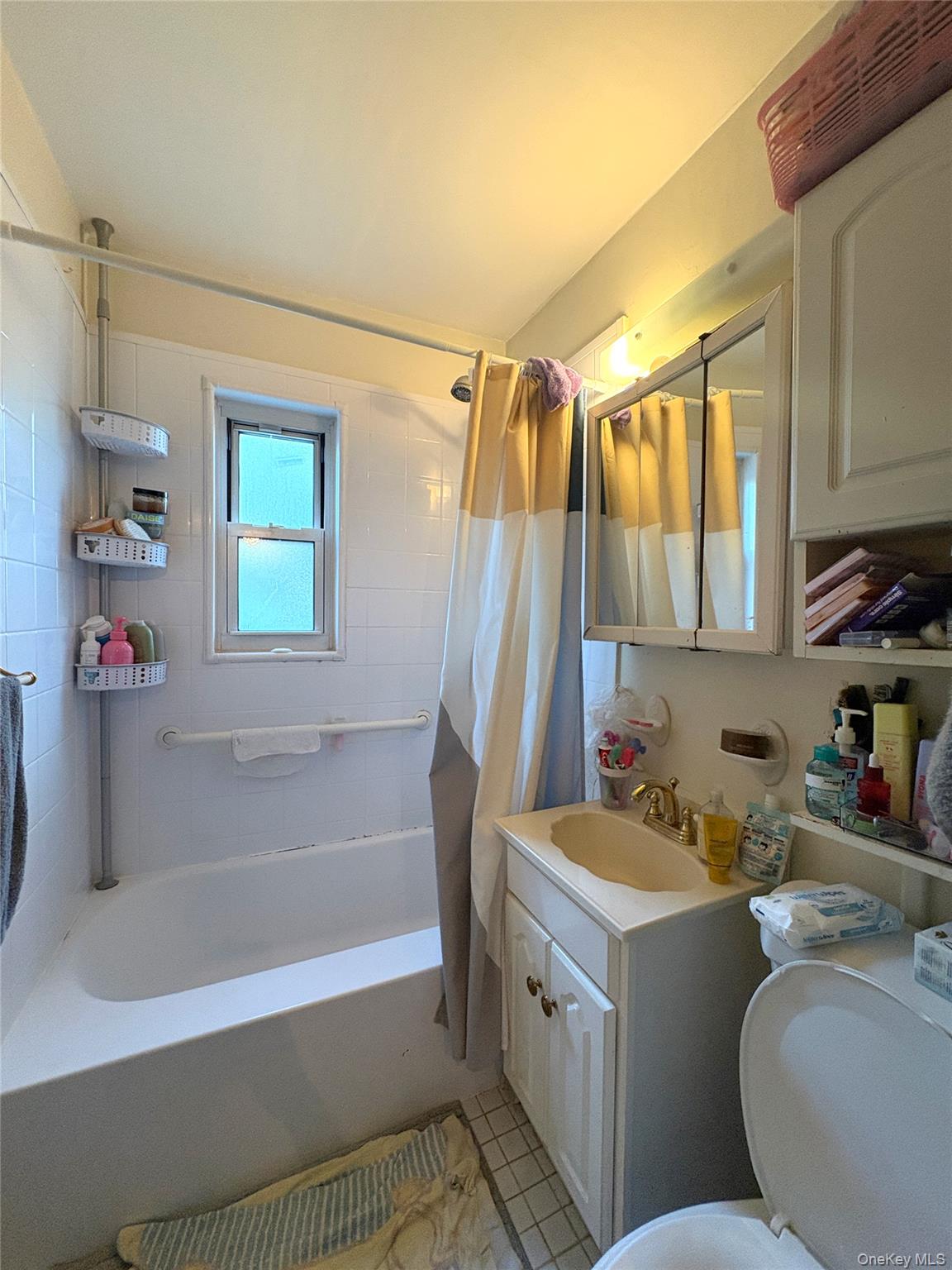 197-09 Dunton Avenue 1a Property Photo 17