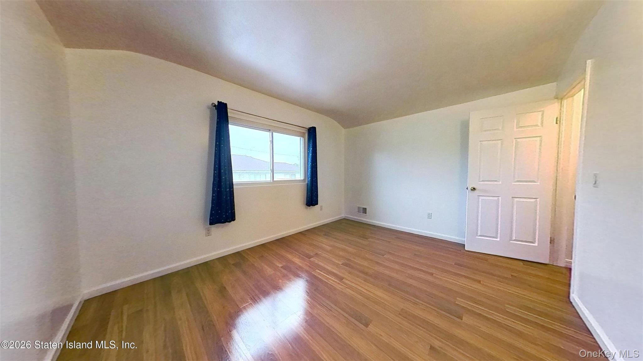 41 Simmons Loop Property Photo 9