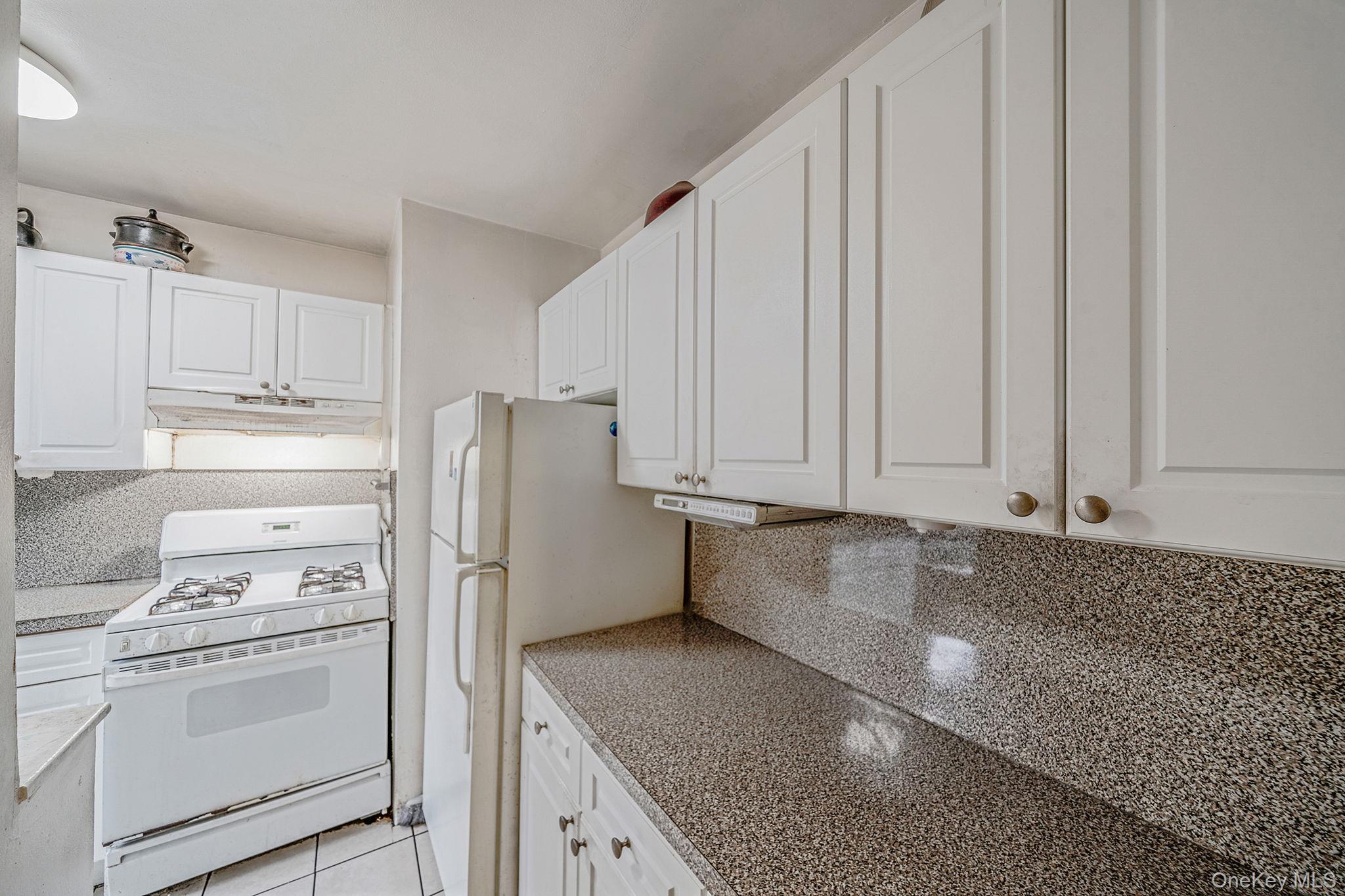 61-25 97th Street 2b Property Photo 12