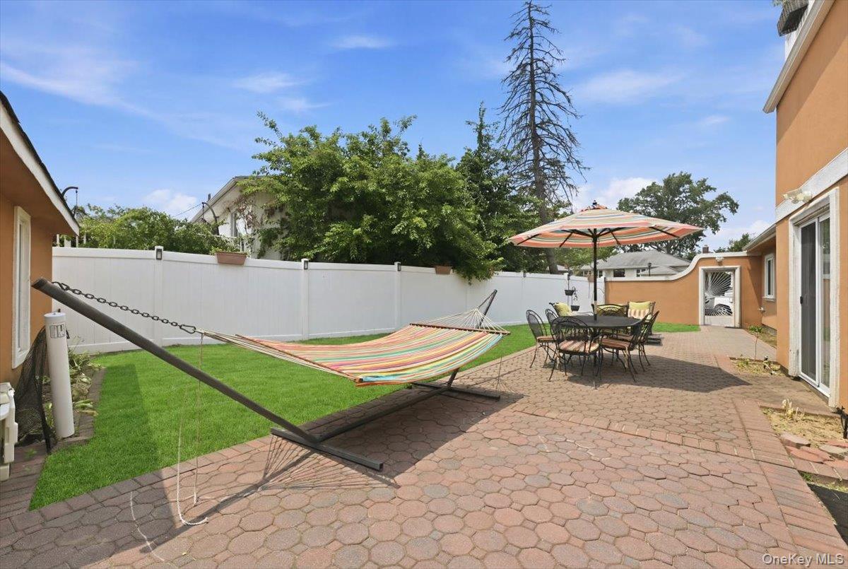 844 Park Lane Property Photo 30