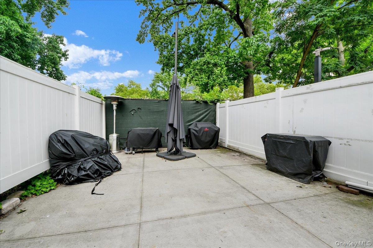 1804 Seminole Avenue Property Photo 8