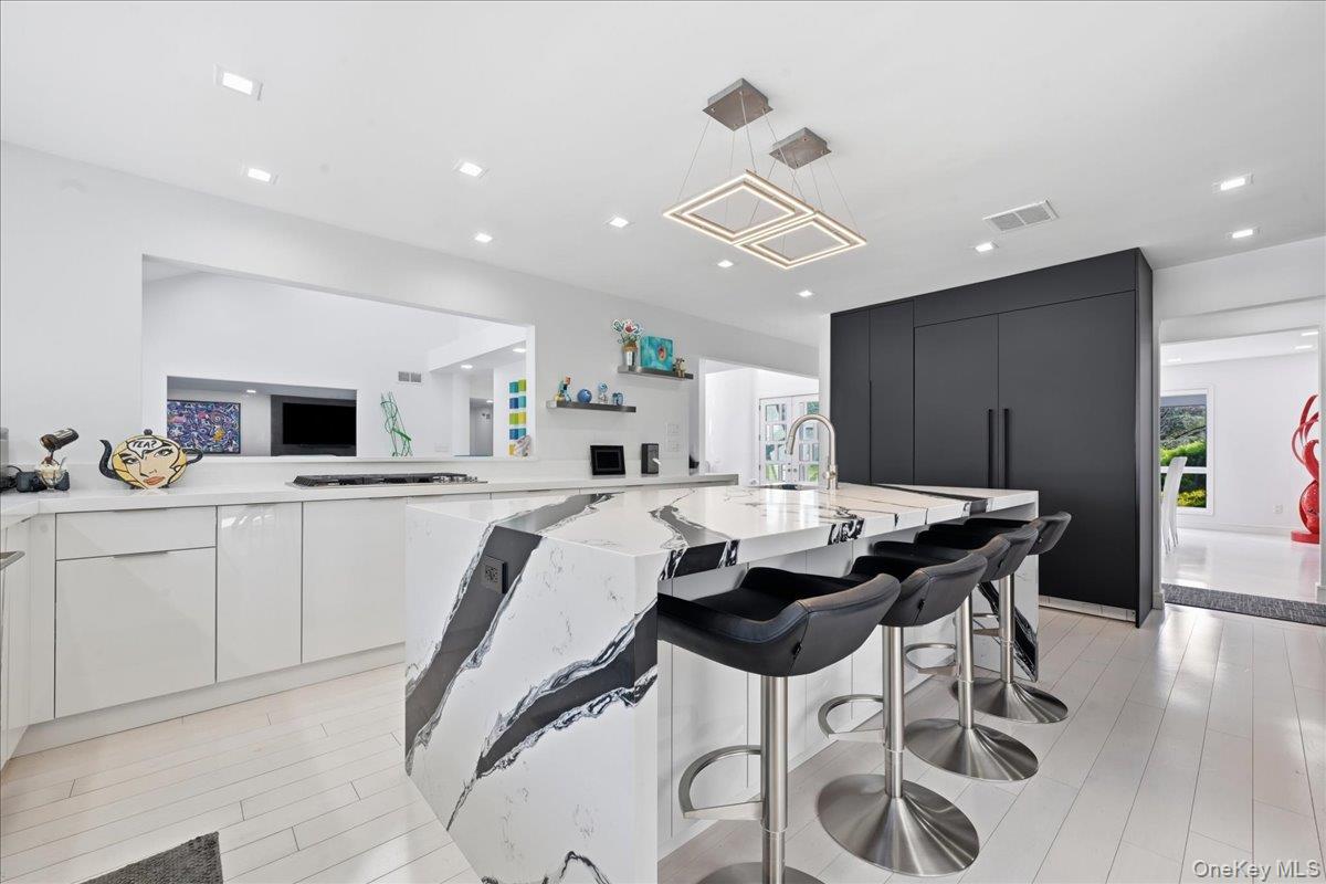5 Meadow Gate Property Photo 17