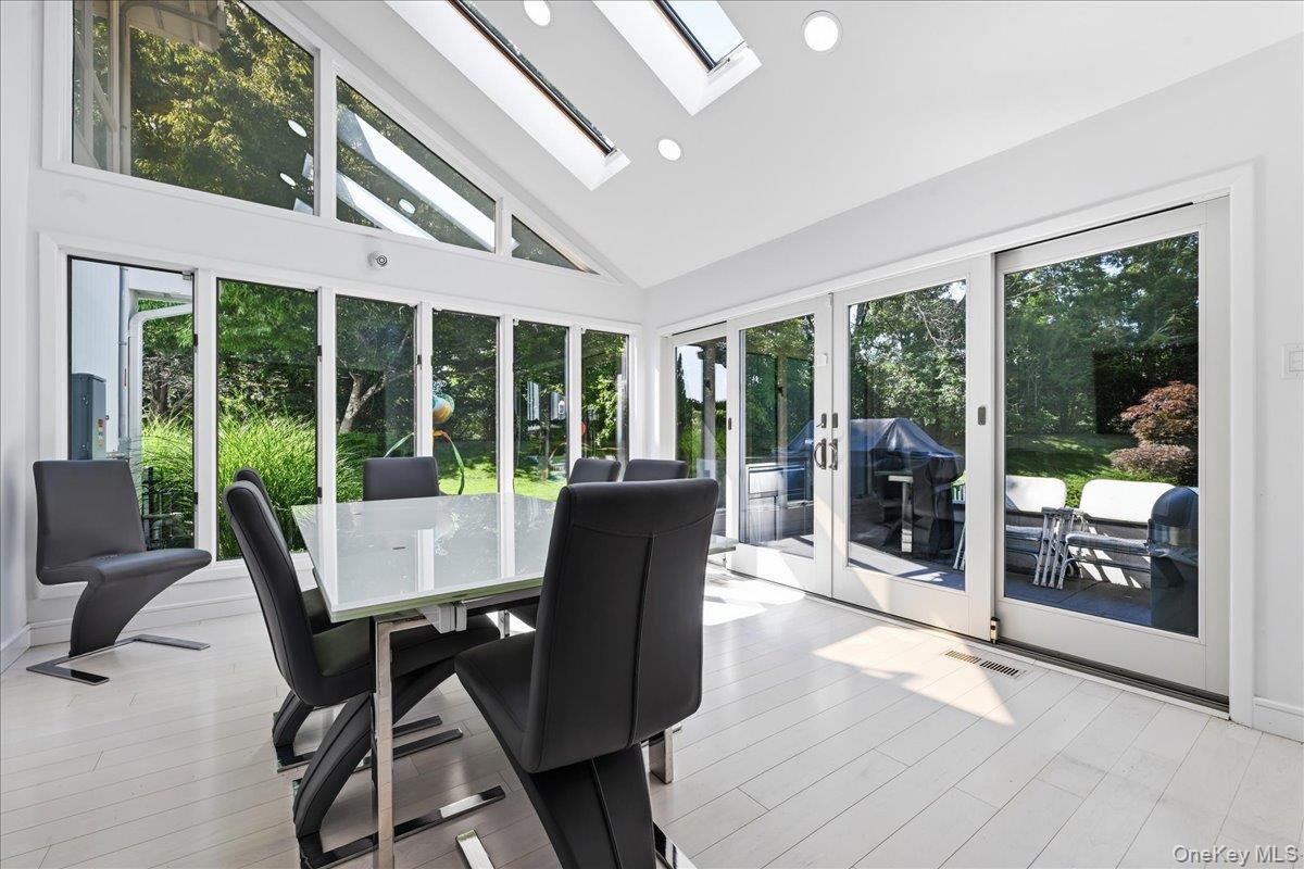 5 Meadow Gate Property Photo 20