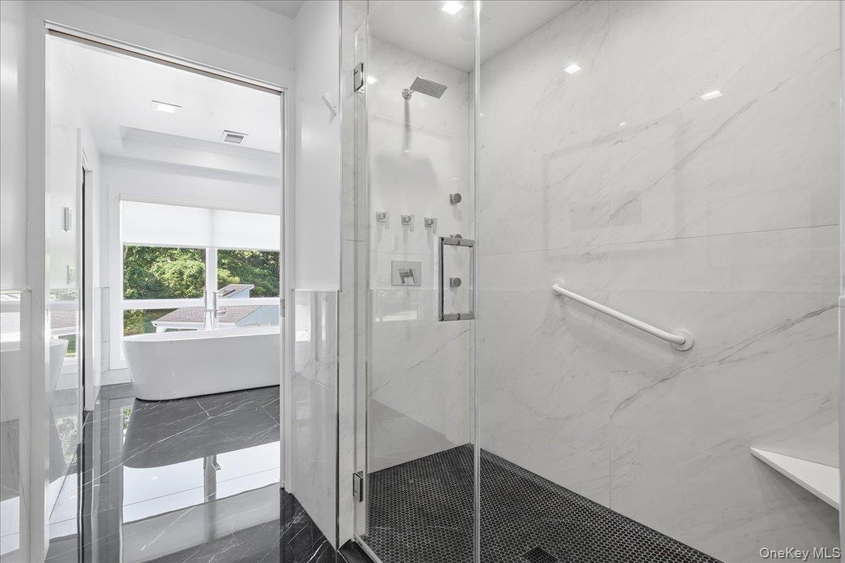 5 Meadow Gate Property Photo 29