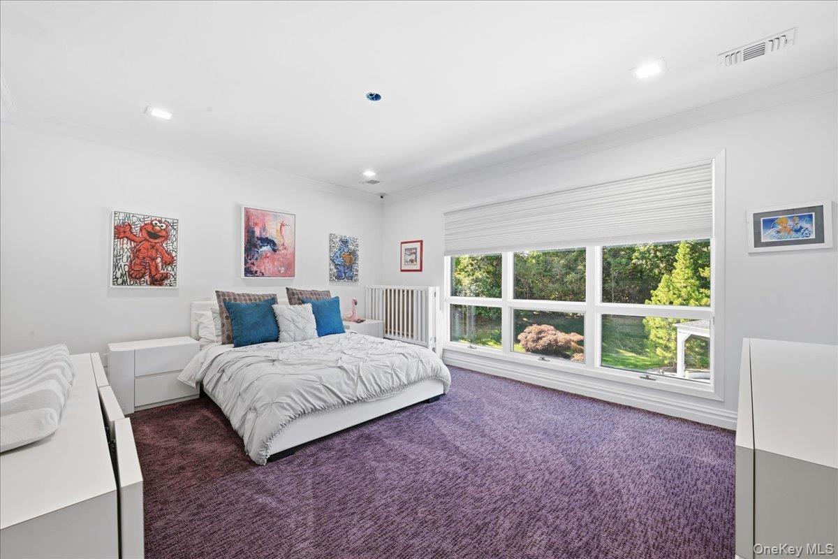 5 Meadow Gate Property Photo 32