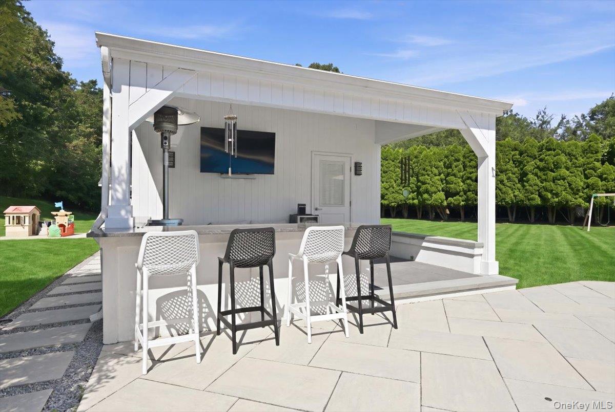 5 Meadow Gate Property Photo 45