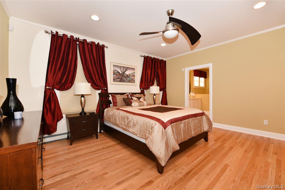 123 Links Court Property Photo 10