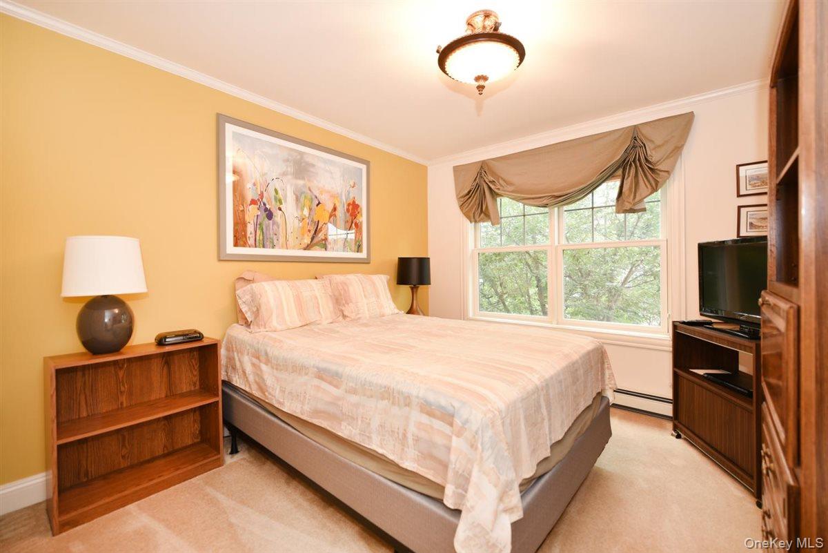 123 Links Court Property Photo 15