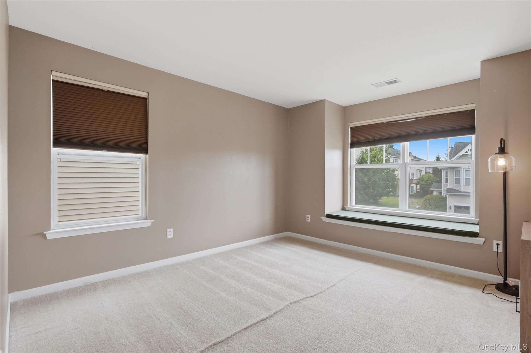58 Cobblestone Lane Property Photo 28