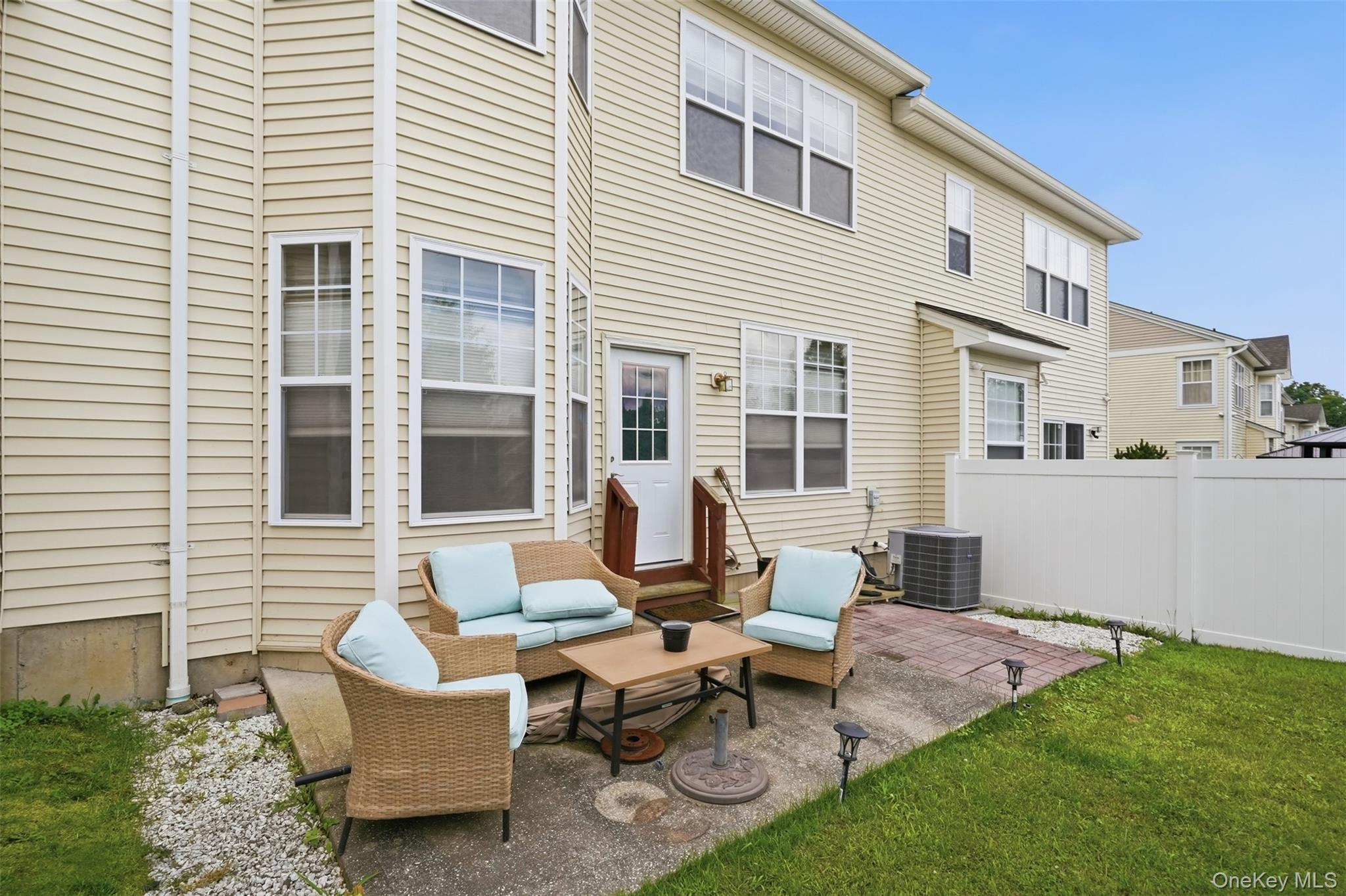 58 Cobblestone Lane Property Photo 38
