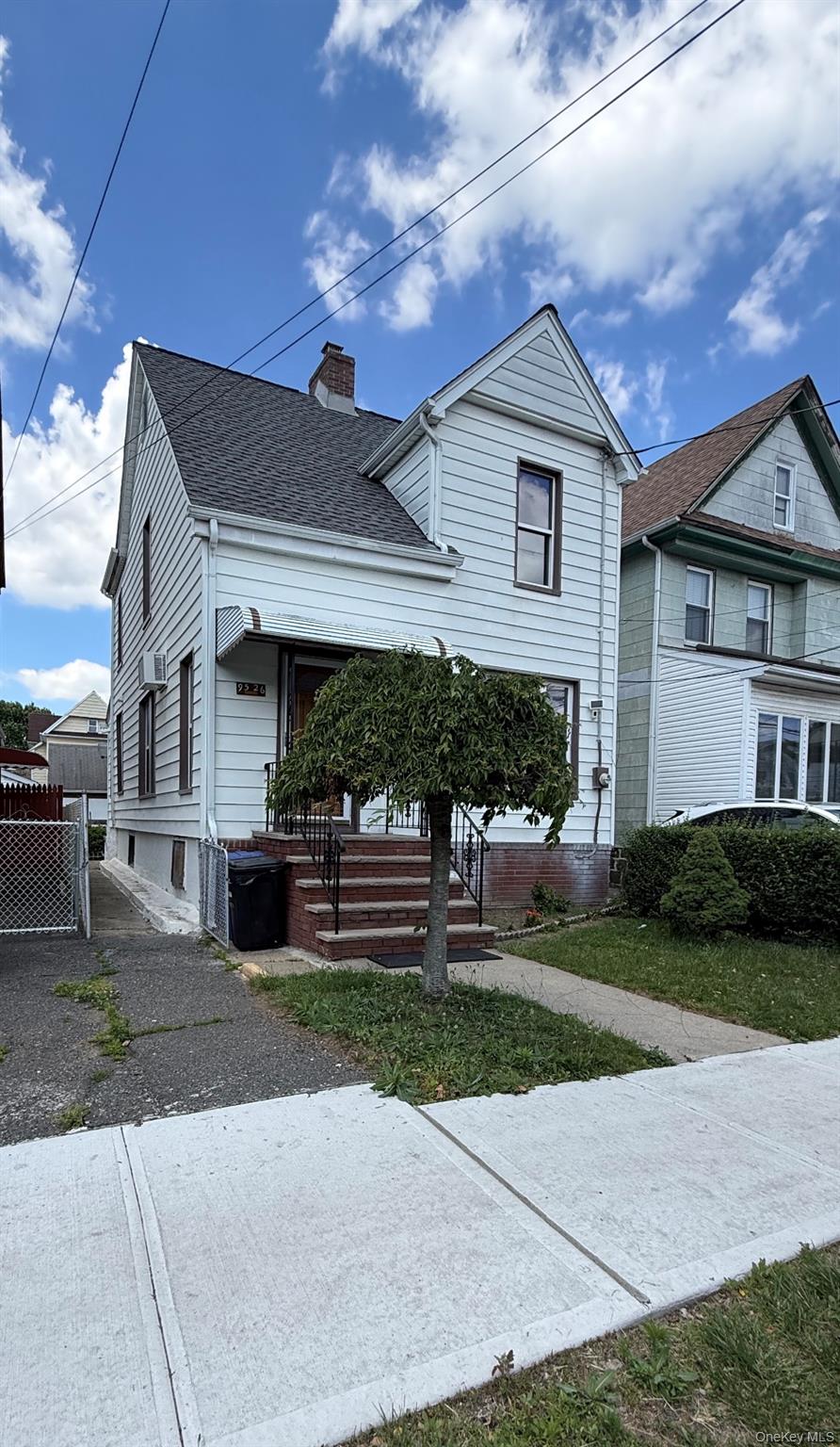 9526 108th Street Property Photo 1
