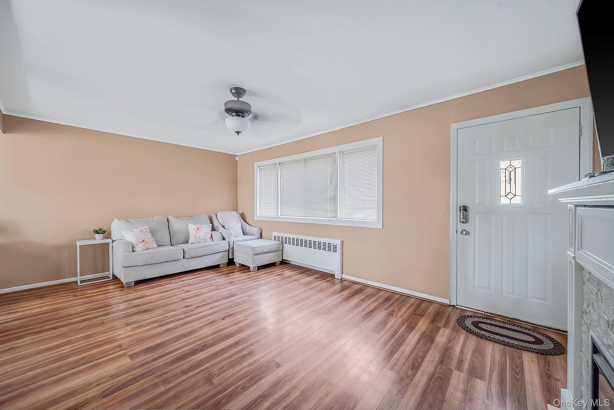 1030 N Fulton Avenue Property Photo 6