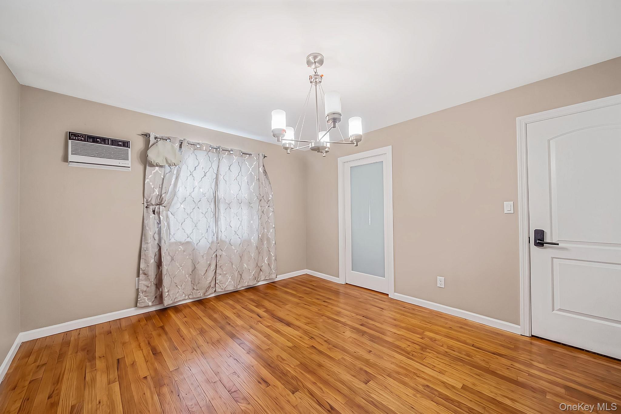 1030 N Fulton Avenue Property Photo 13