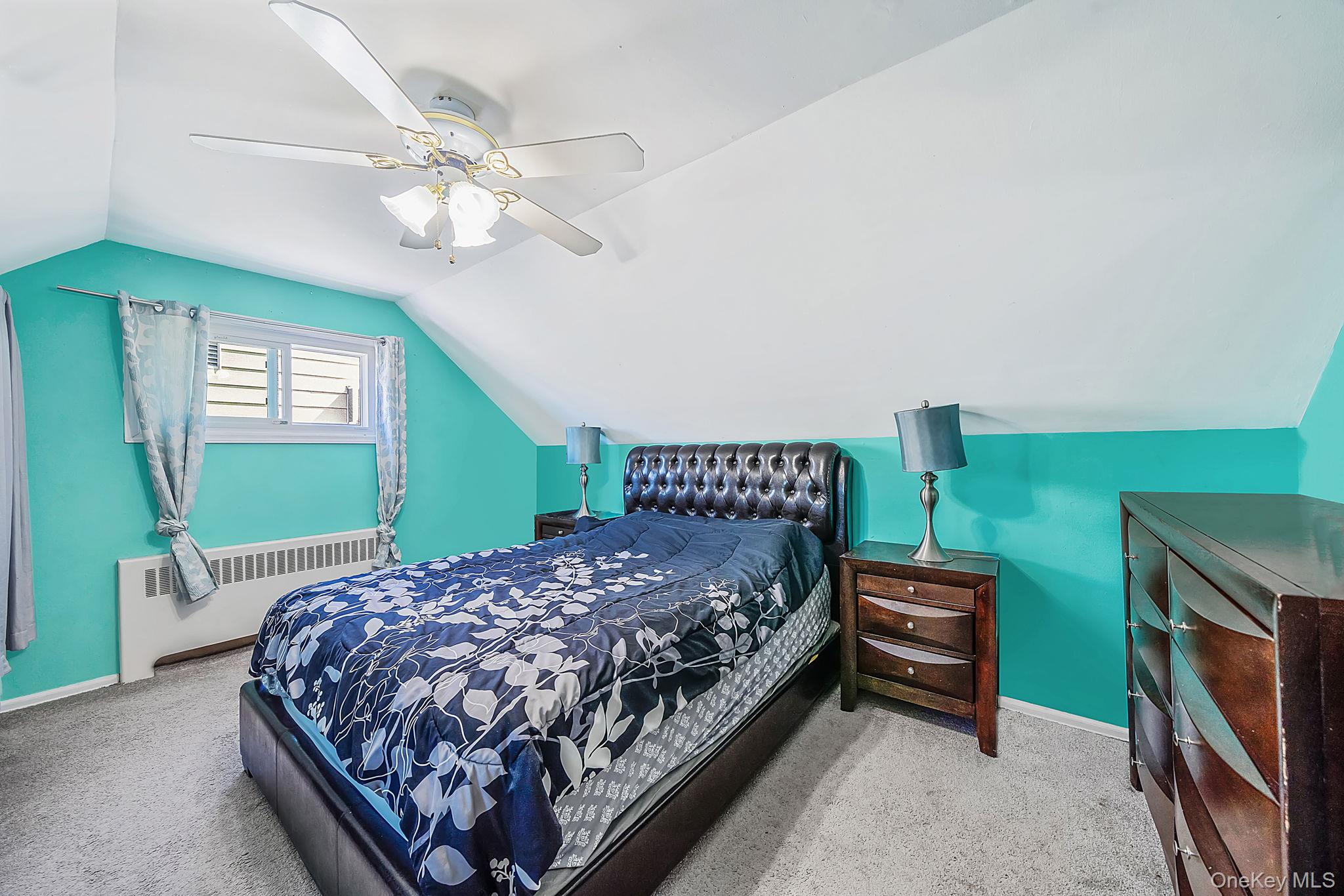 1030 N Fulton Avenue Property Photo 17