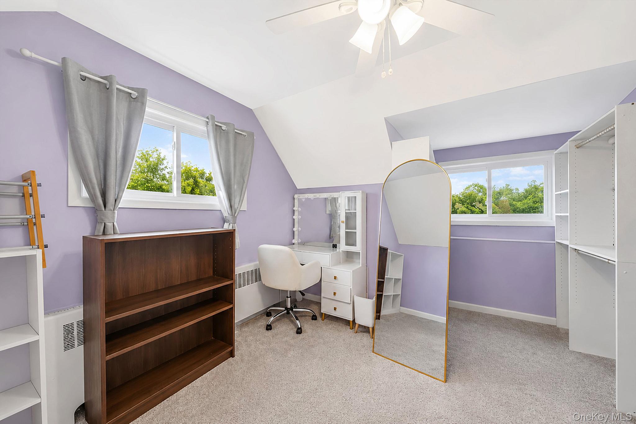 1030 N Fulton Avenue Property Photo 20