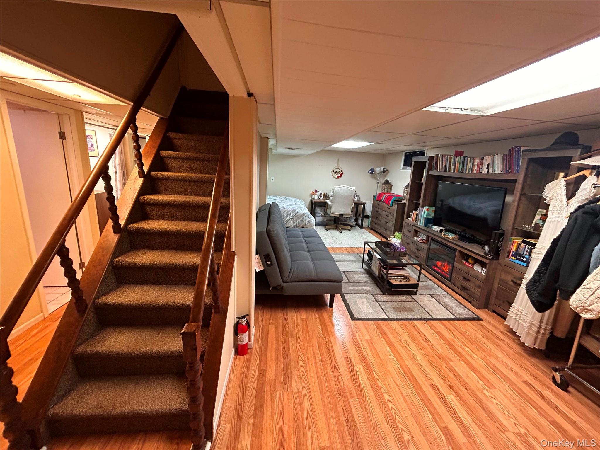 98 Albertson Place Property Photo 16
