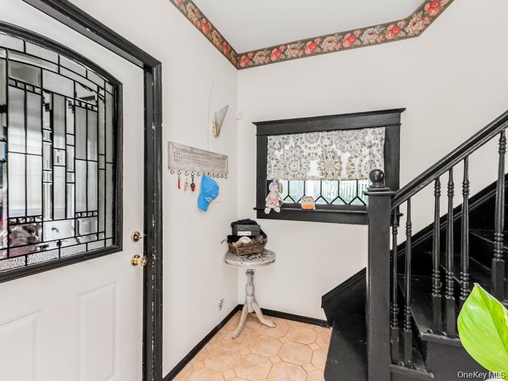 4 Depew Street Property Photo 23