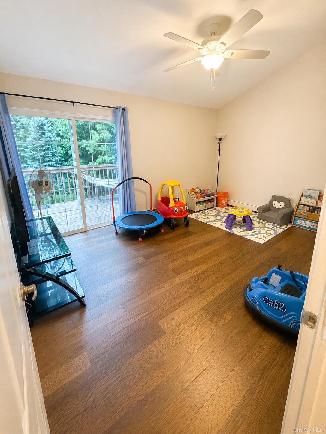 11 Ulster Terrace Property Photo 6