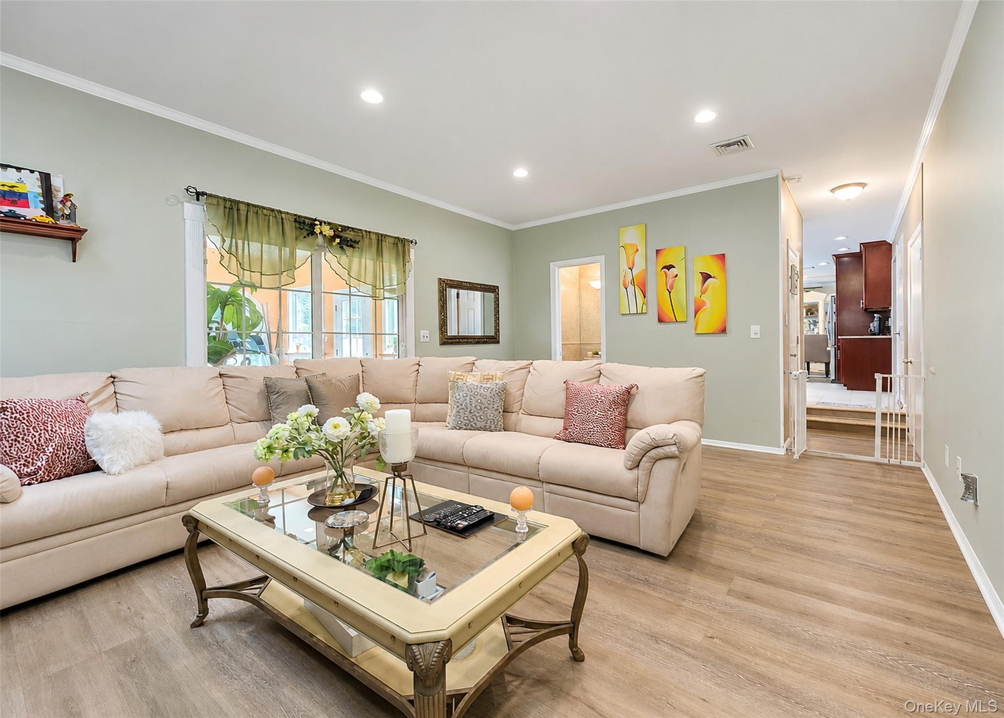 17 Carriage Lane Property Photo 11