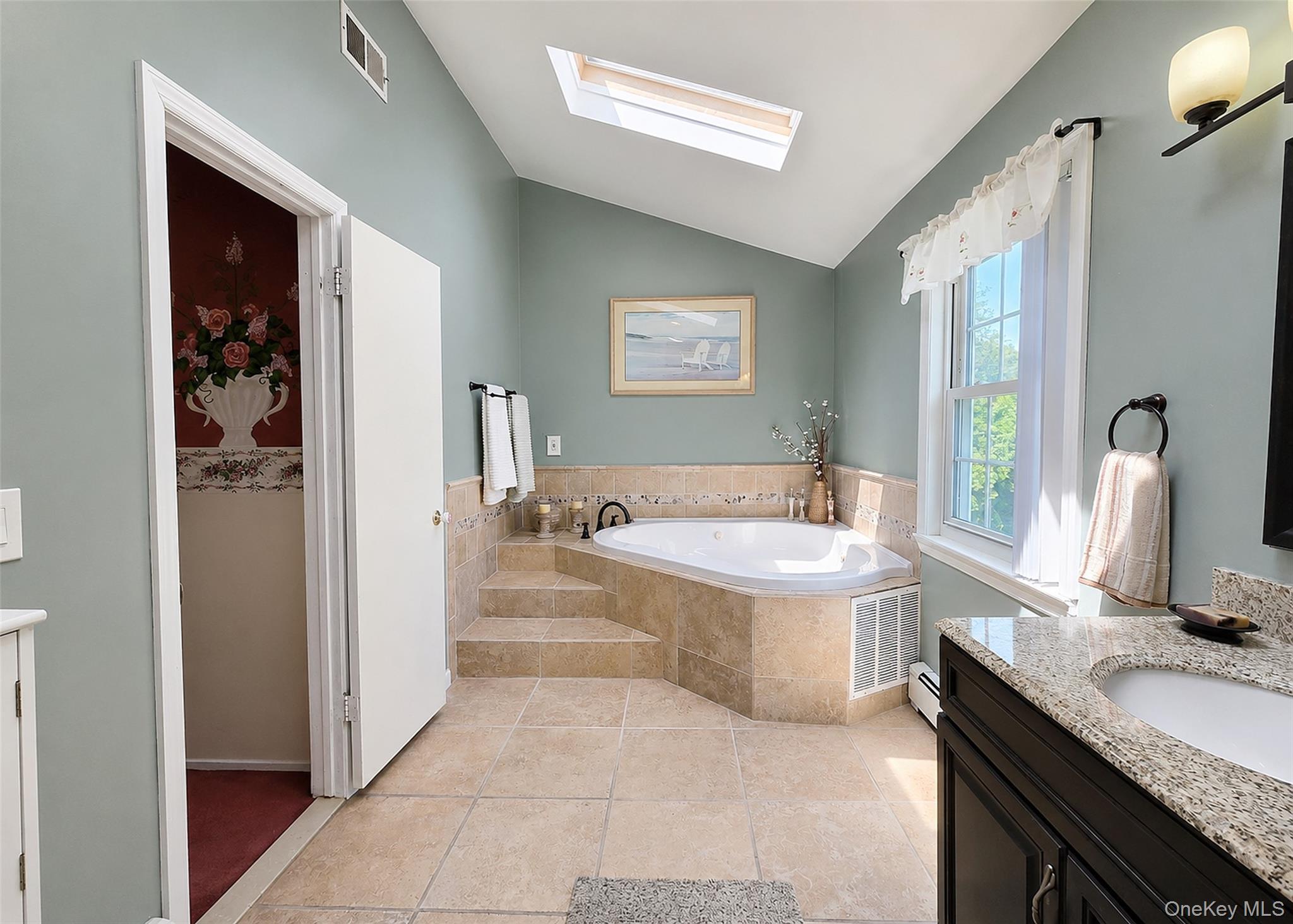 17 Carriage Lane Property Photo 22