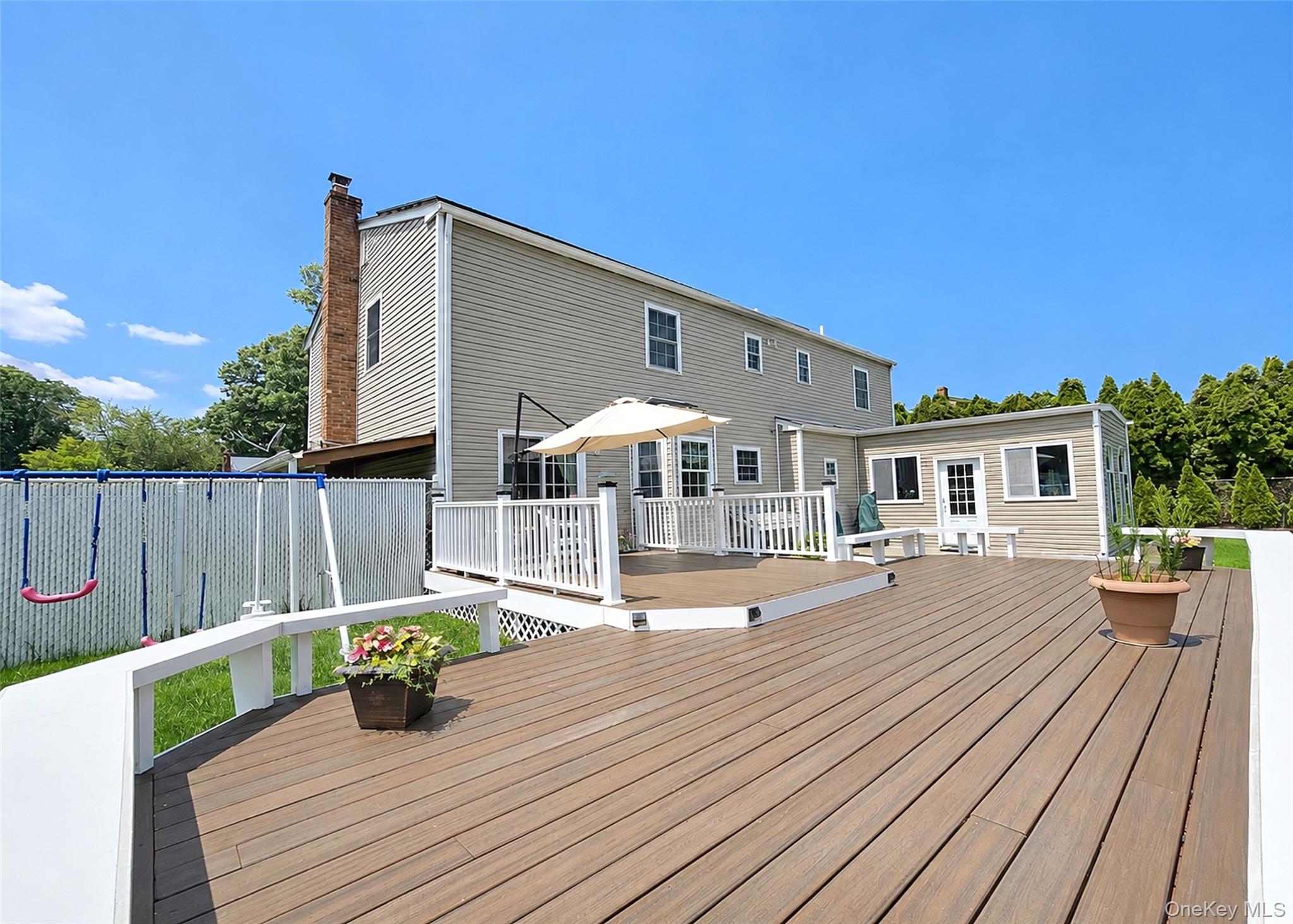 17 Carriage Lane Property Photo 23