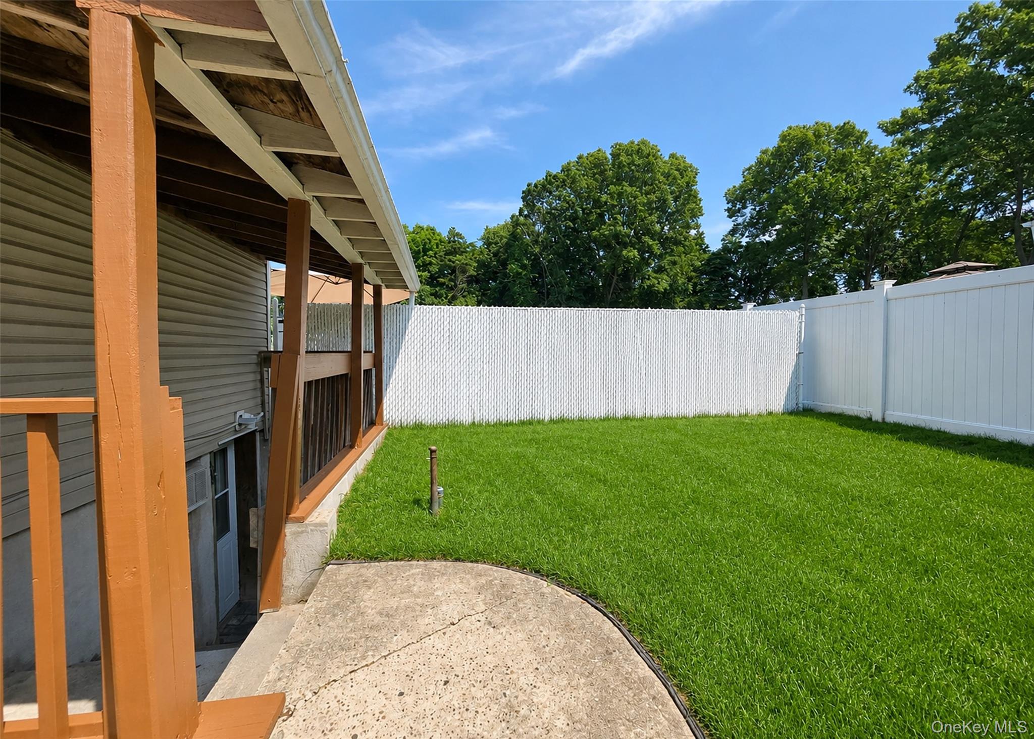 17 Carriage Lane Property Photo 33