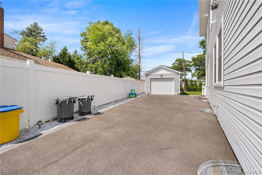 4037 Jean Avenue Property Photo 49