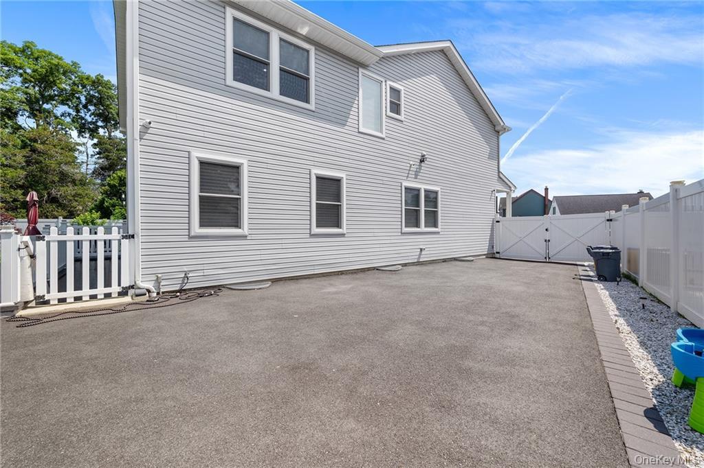 4037 Jean Avenue Property Photo 50