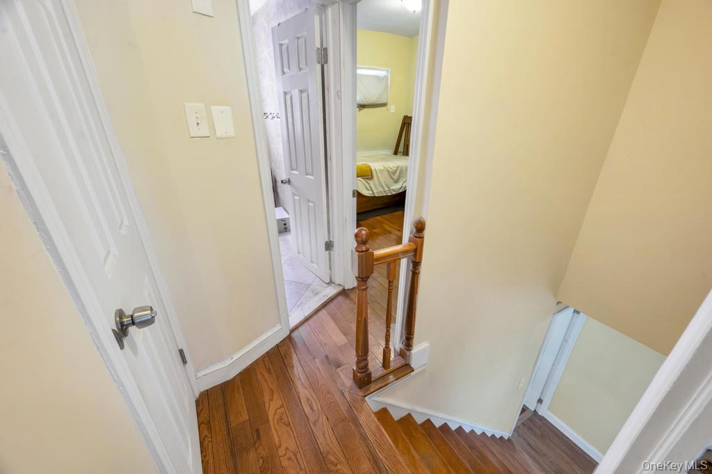 1536 E 51st Street Property Photo 18