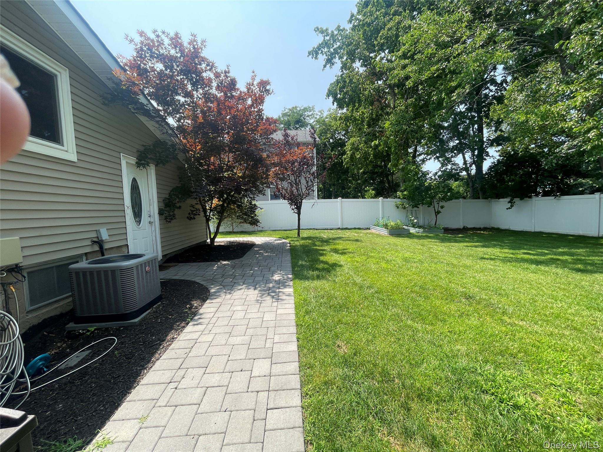 11 Sandalwood Drive Property Photo 27